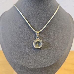 Colgante cuarzo maestro facetado y plata 925