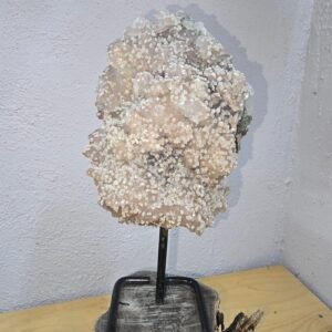 Flor de Amatista con Zeolita. Mineral natural